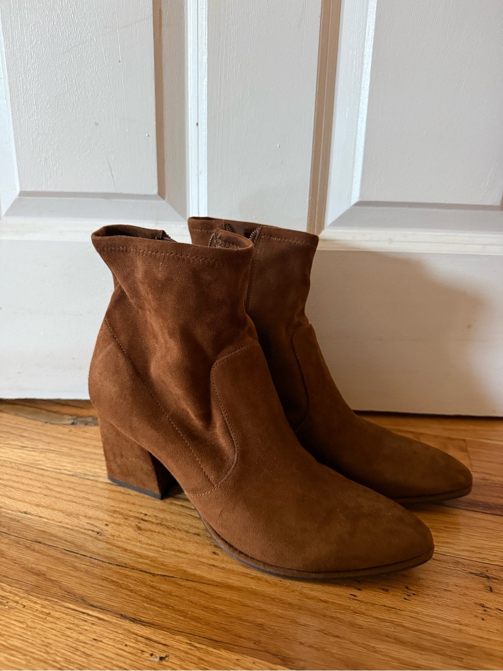 Marc Fisher Cognac Brown Suede Ankle Boots Block Heel Booties - Size 11